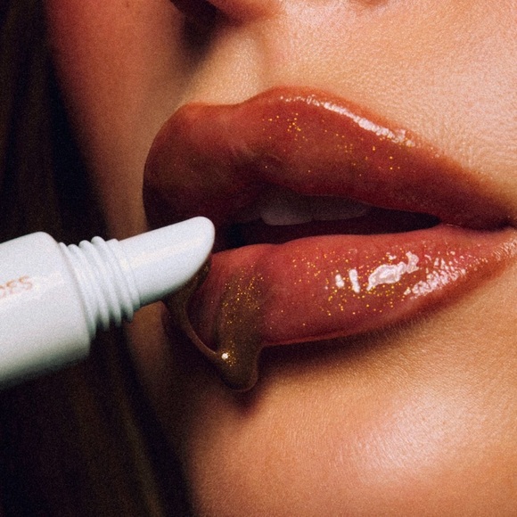 LIMITED EDITION RHODE peptide lip tint (CINNAMON ROLL) - Picture 1 of 3